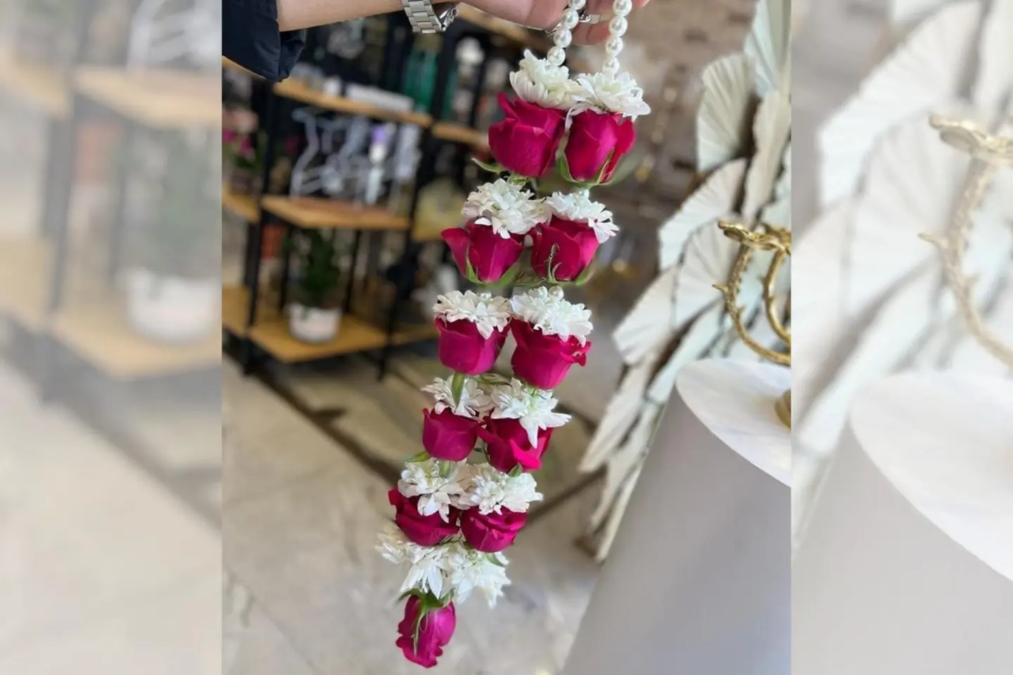 Rose Necklace 2 - Burbul