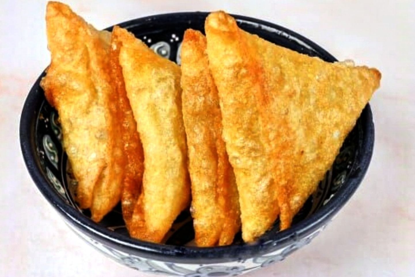 Cheese Sambousah - Medium