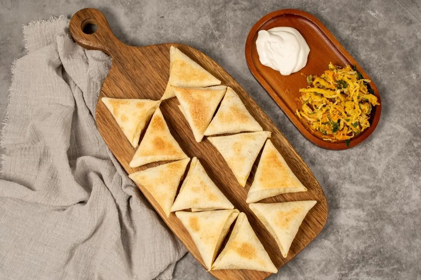 سمبوسة مكس - 15 حبة