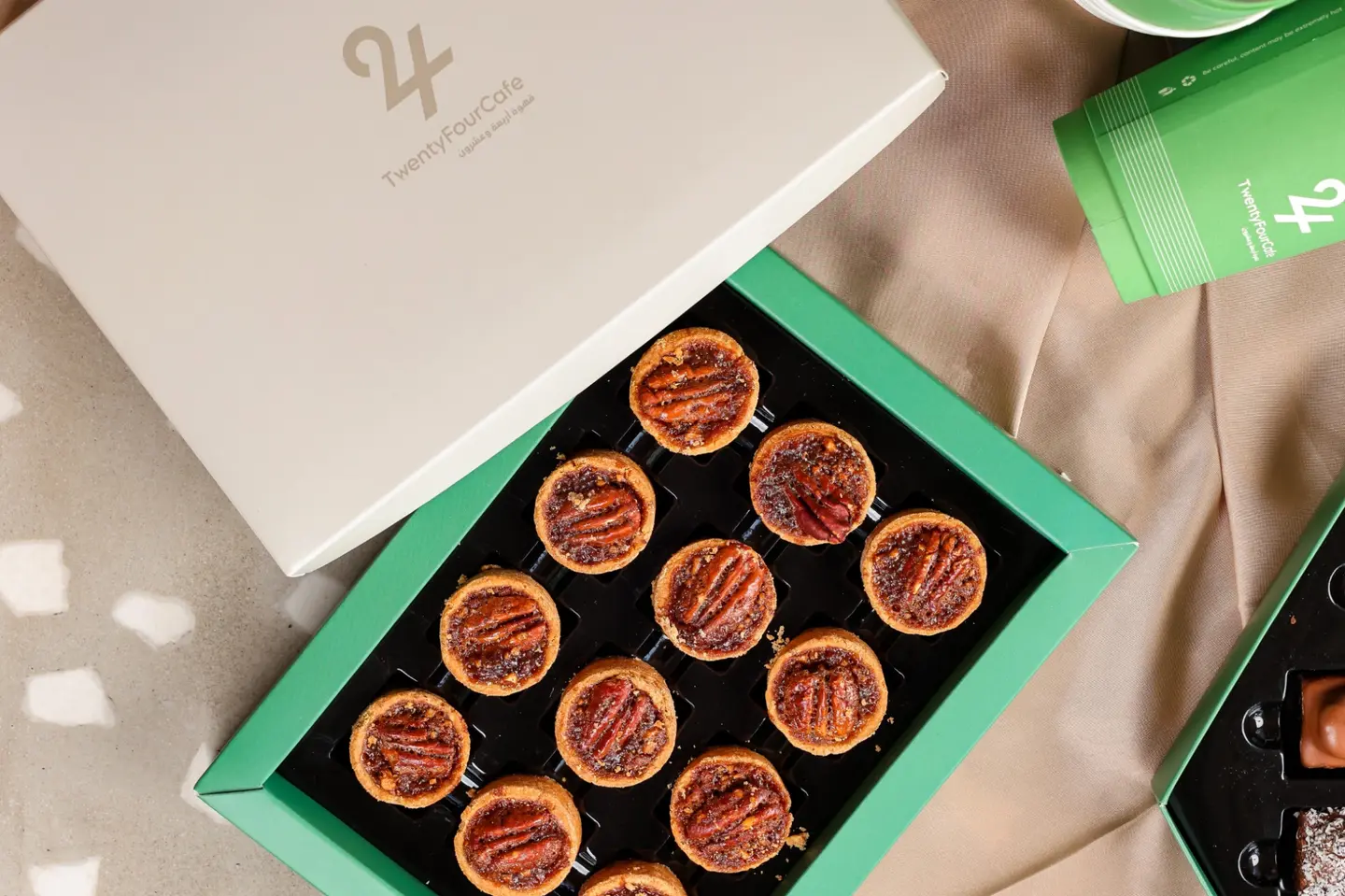 بوكس براوني سمسم و بيكان - 12 قطعة