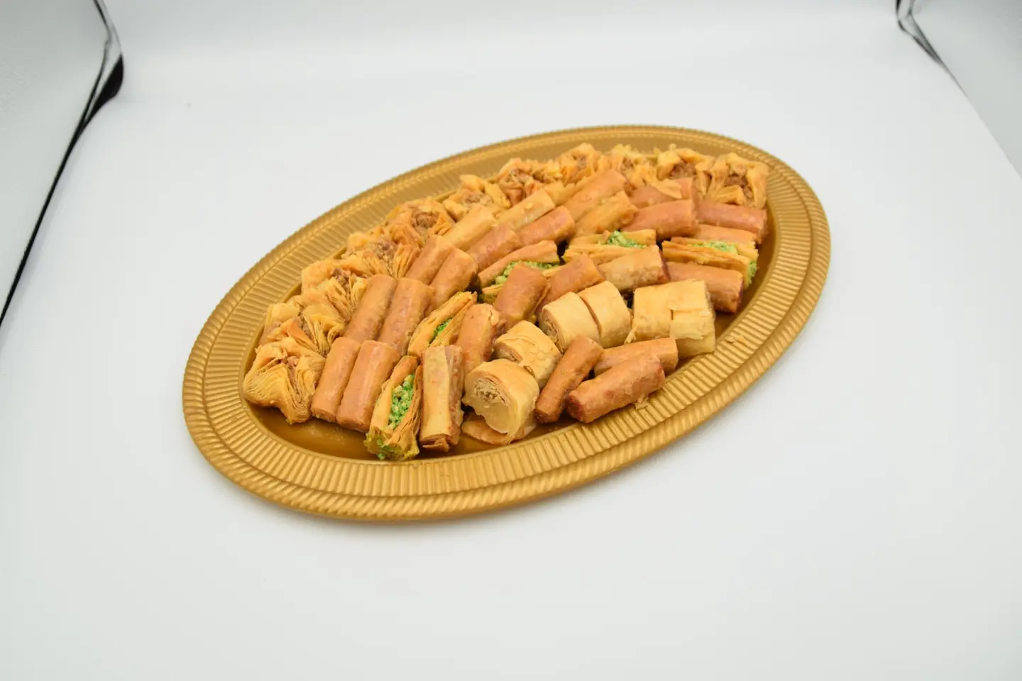 صينية بقلاوة - وسط
