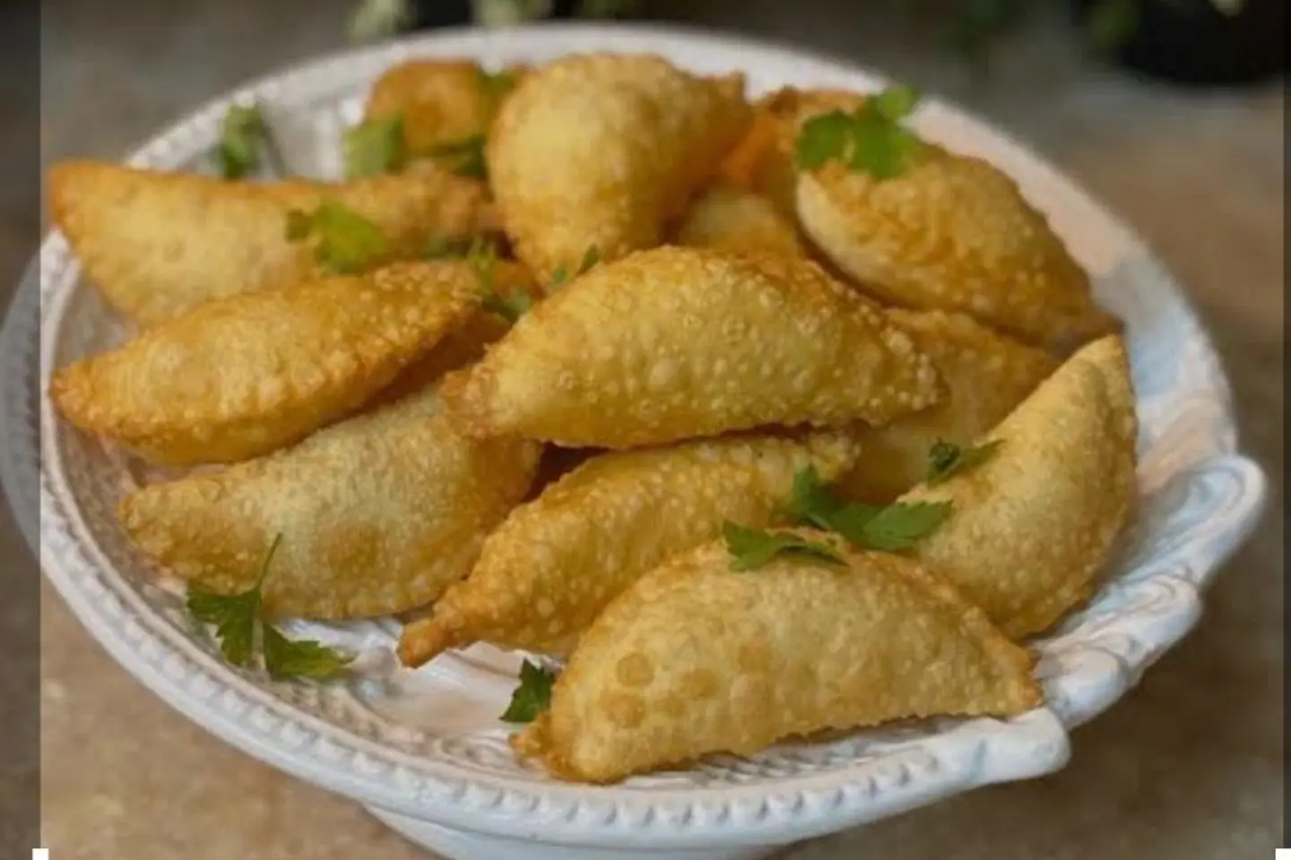 سمبوسة دجاج مقلية - 12 قطعة