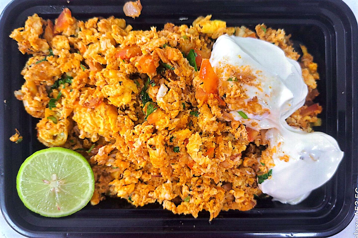 مجنونة - واسطة