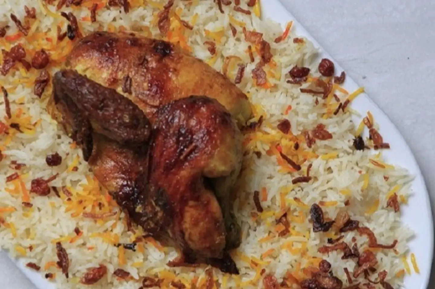 دجاج شواية مع رز مندي - ربع حبة