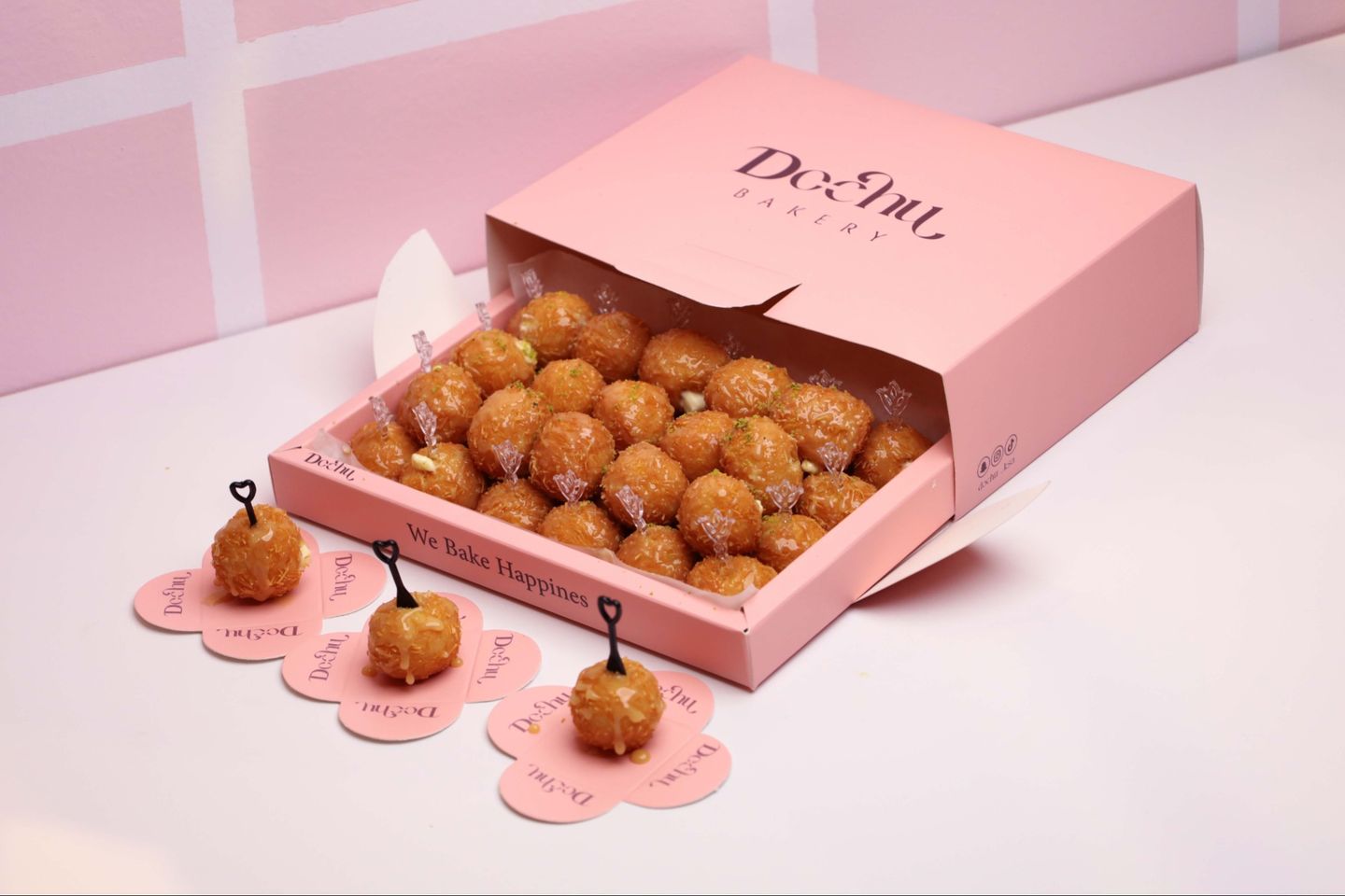Crispy Pakistani Vermicelli Cheese Balls - Middim