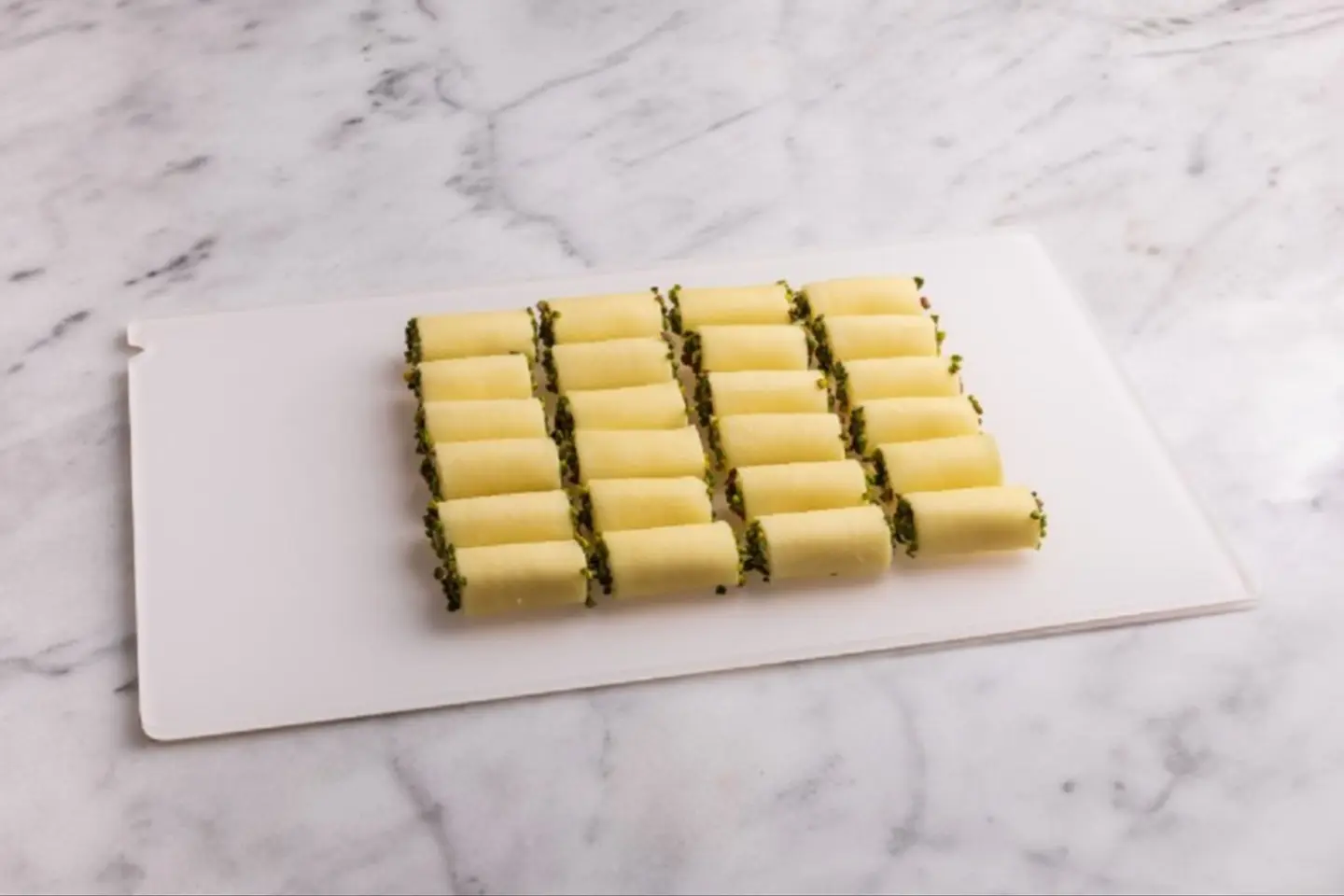 Halewit Jebne - Medium