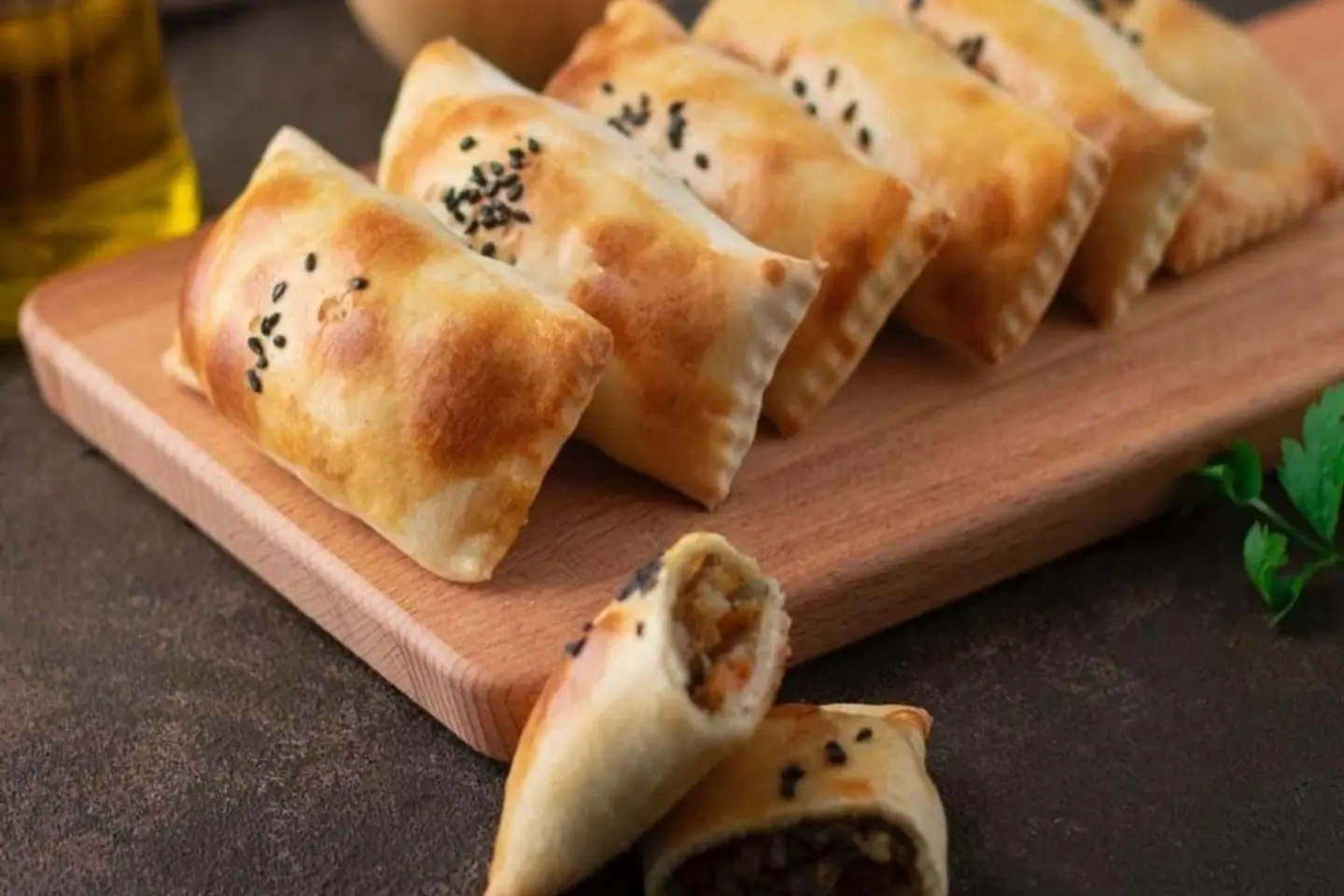 يغمش باللحم - صغير