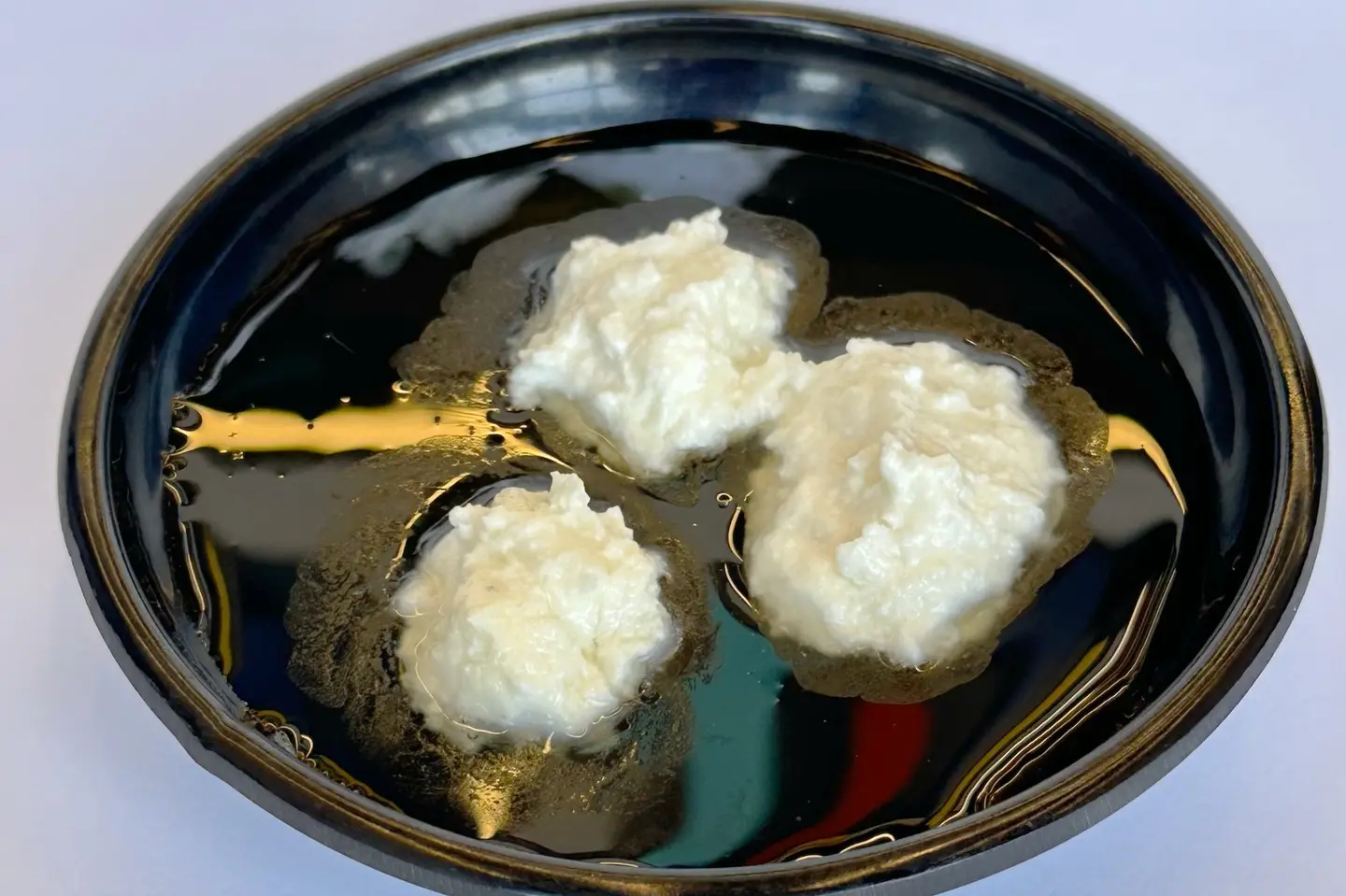 قشطة عسل - ساندوتش