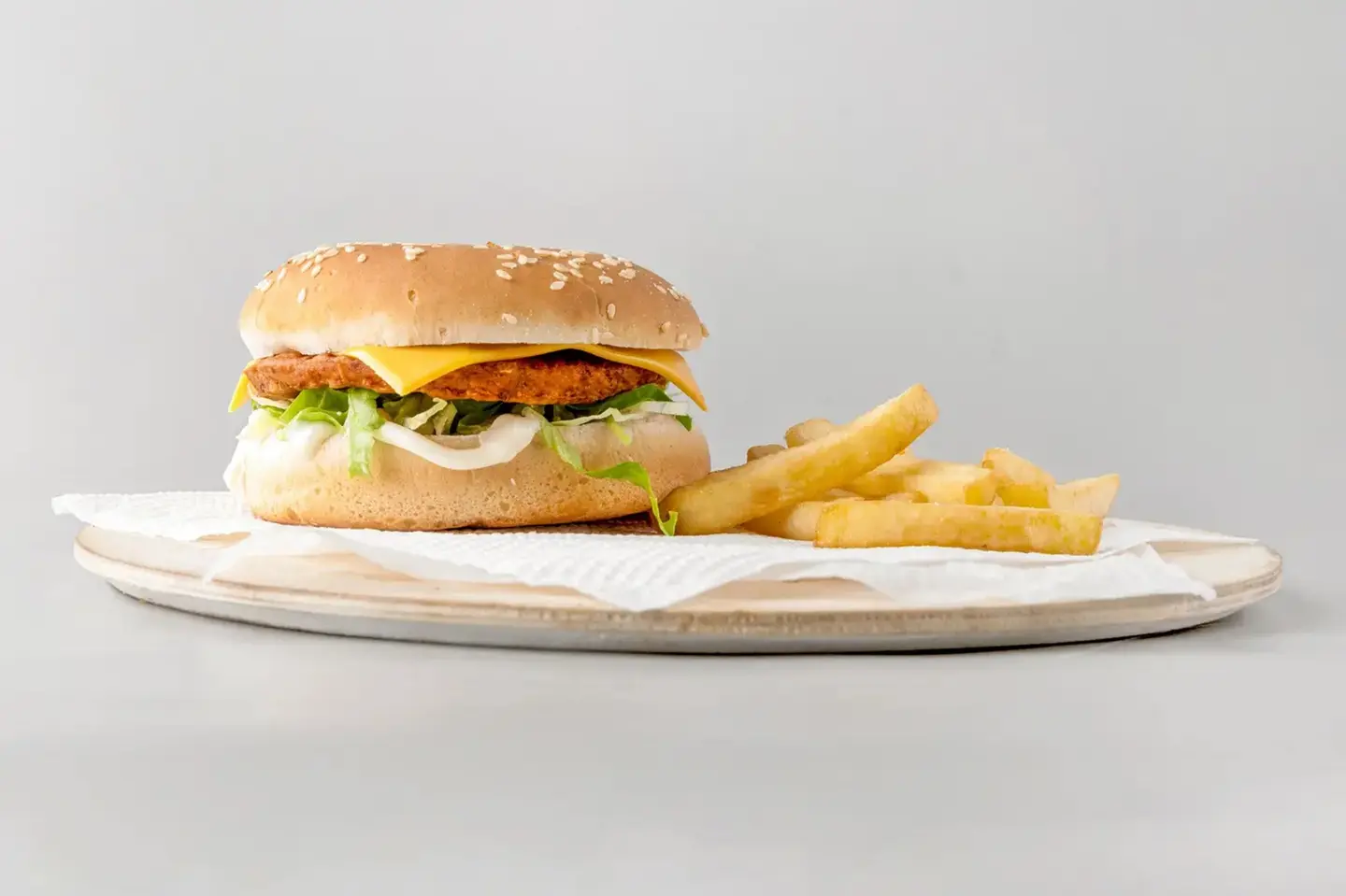 برجر دجاج ساندوتش - بالجبن