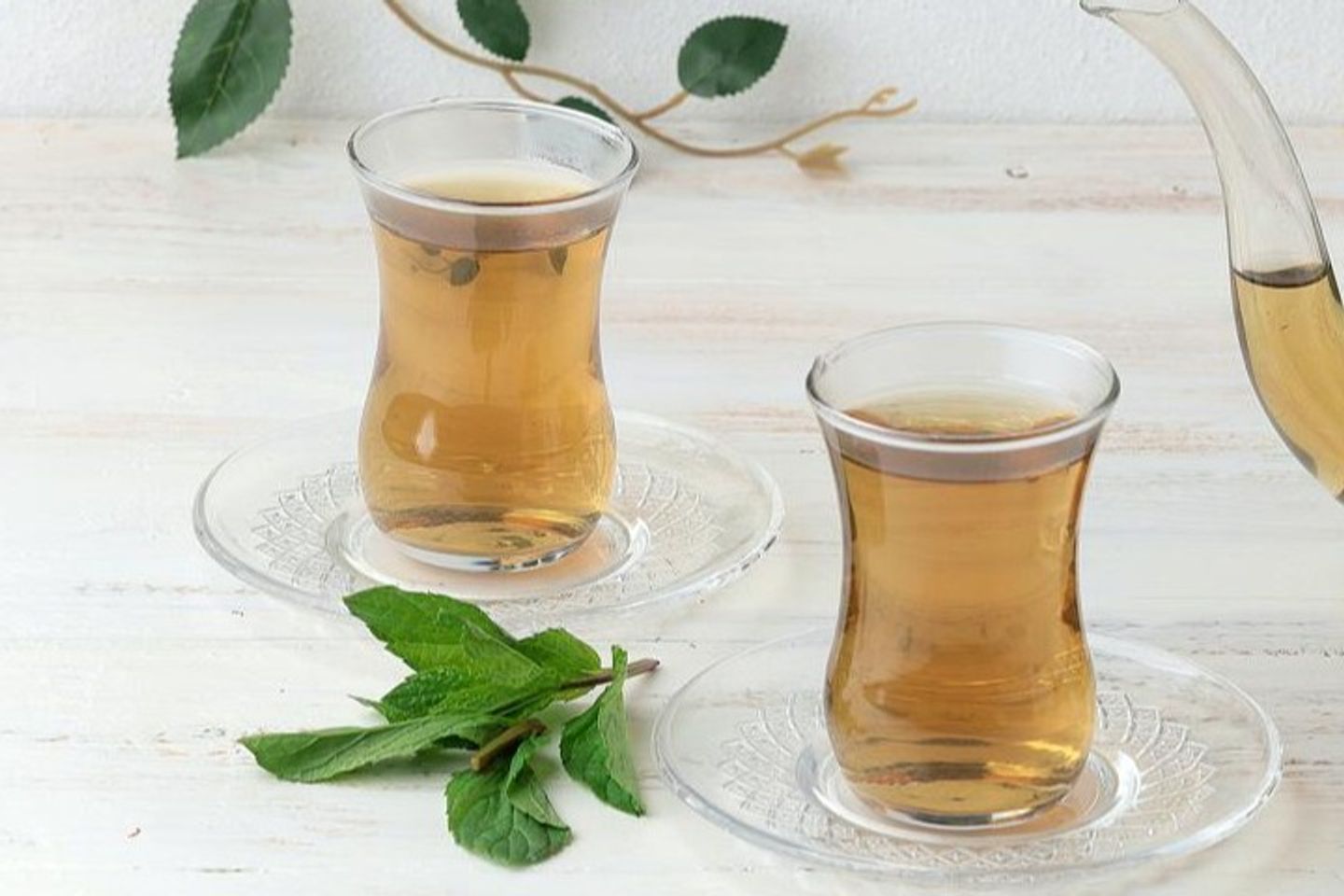 ابريق شاي أخضر - كبير