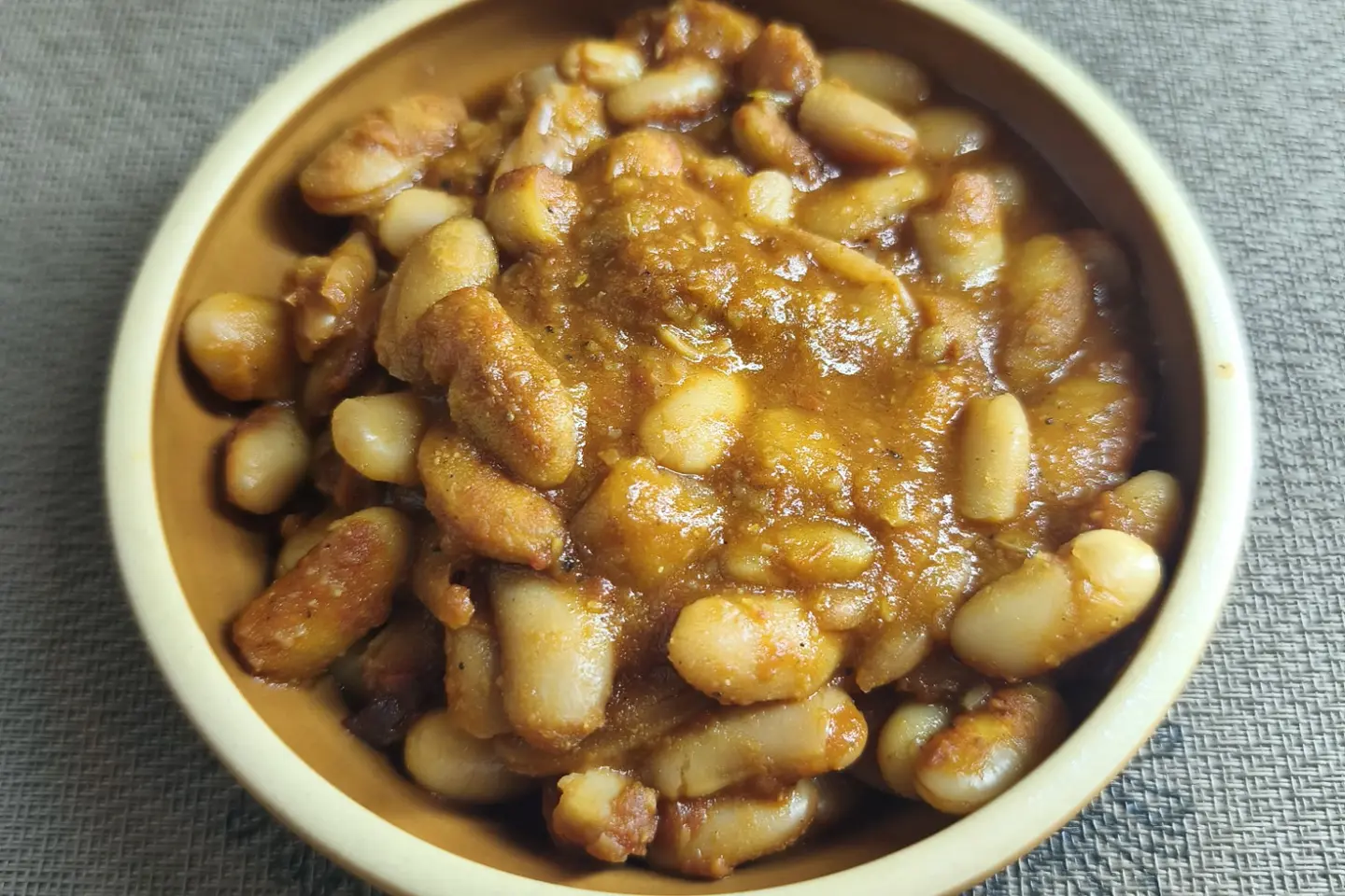 إيدام فاصوليا بيضاء - صغير