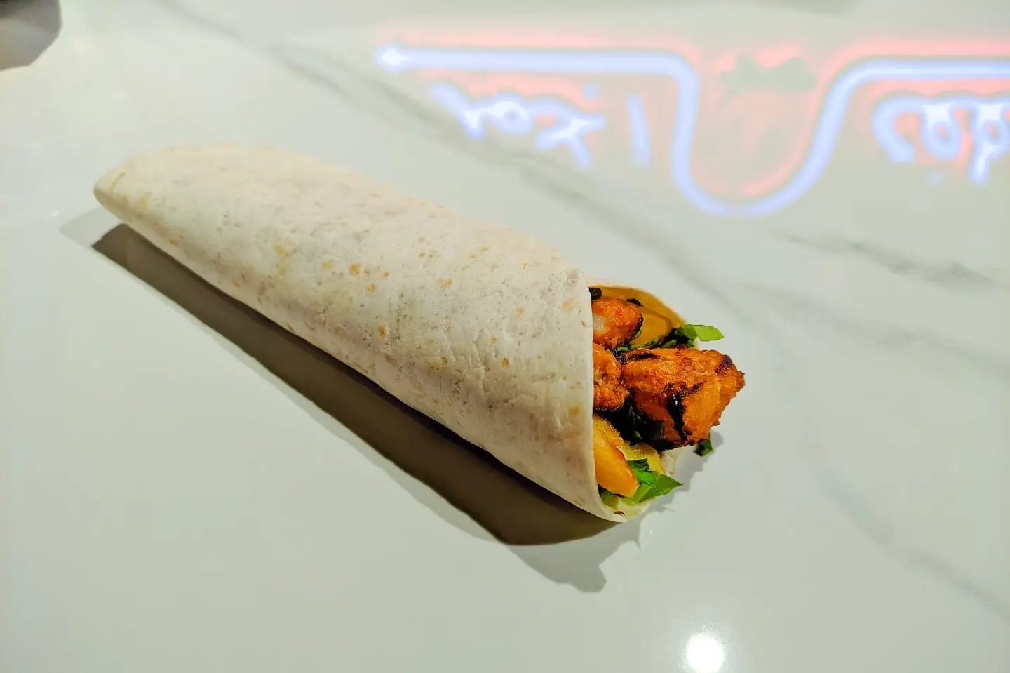 شيش طاووق - ساندوتش مع اضافة جبن