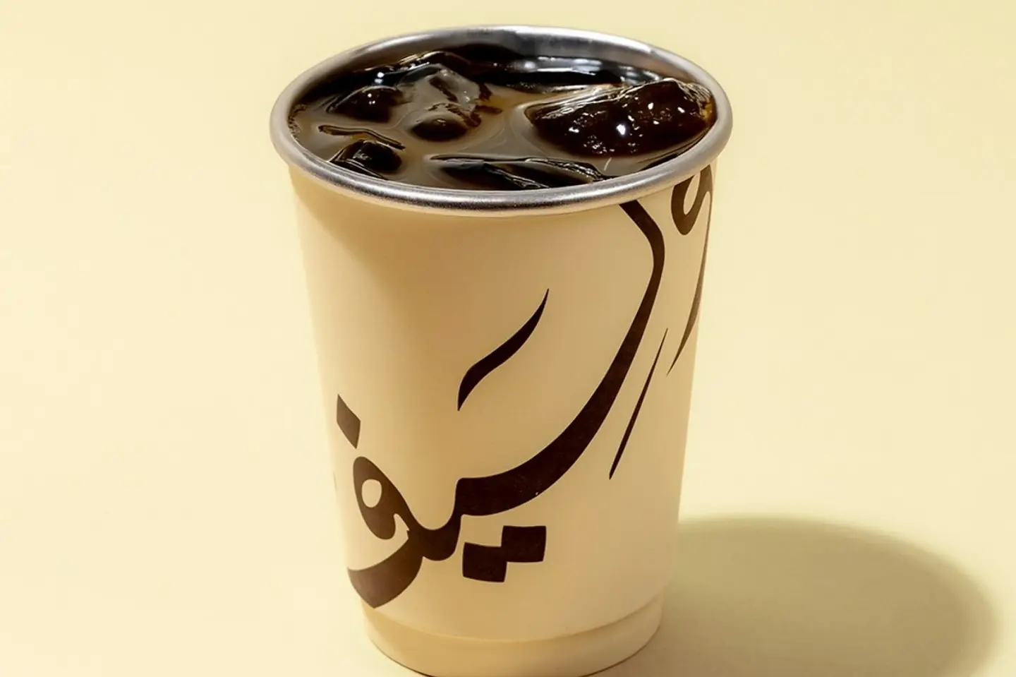 محصول فاخر بارد - عنب
