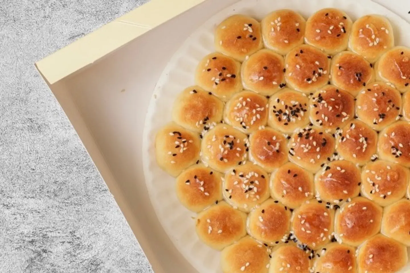 خلية نحل سينابون - وسط