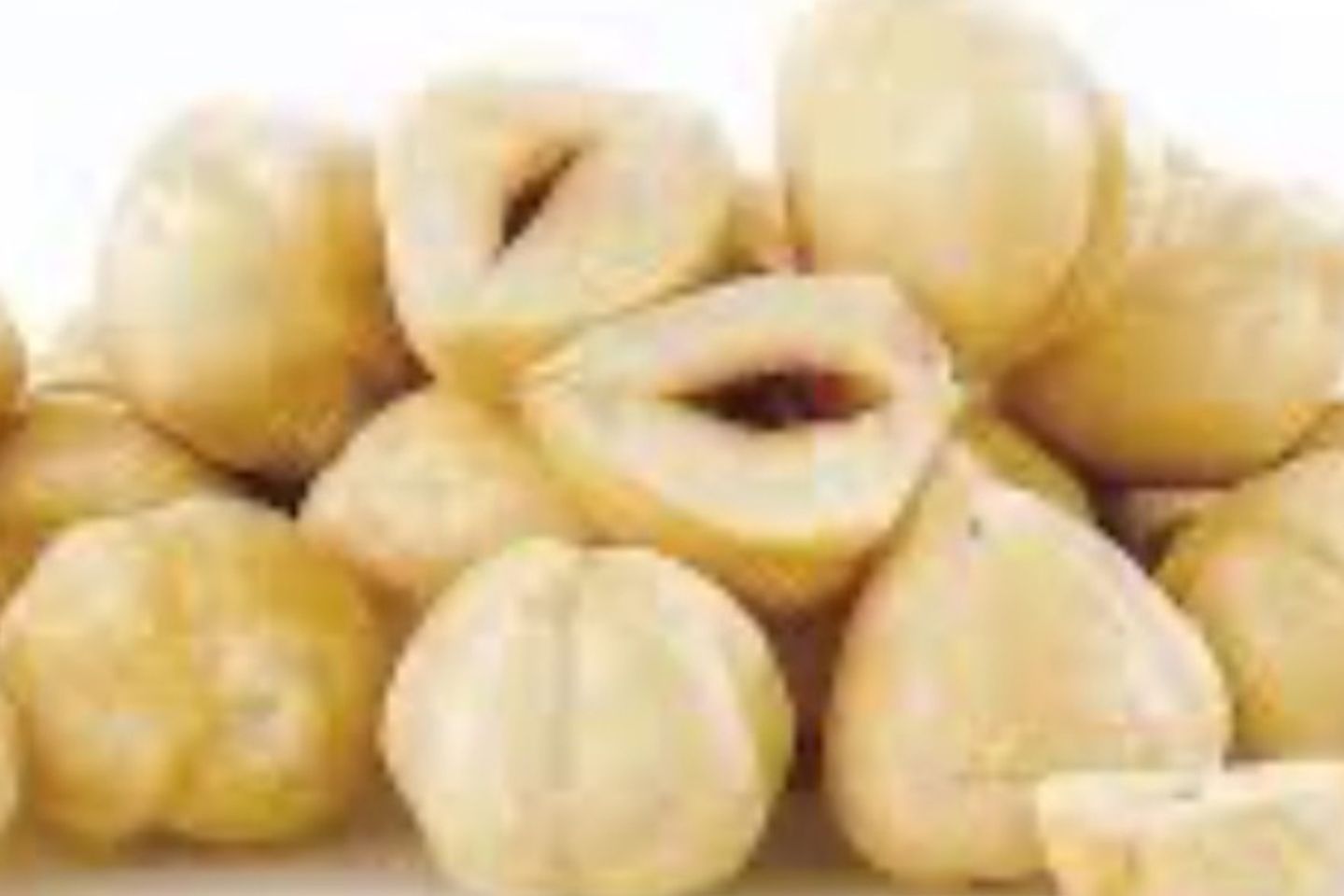 بندق مقشر - نص