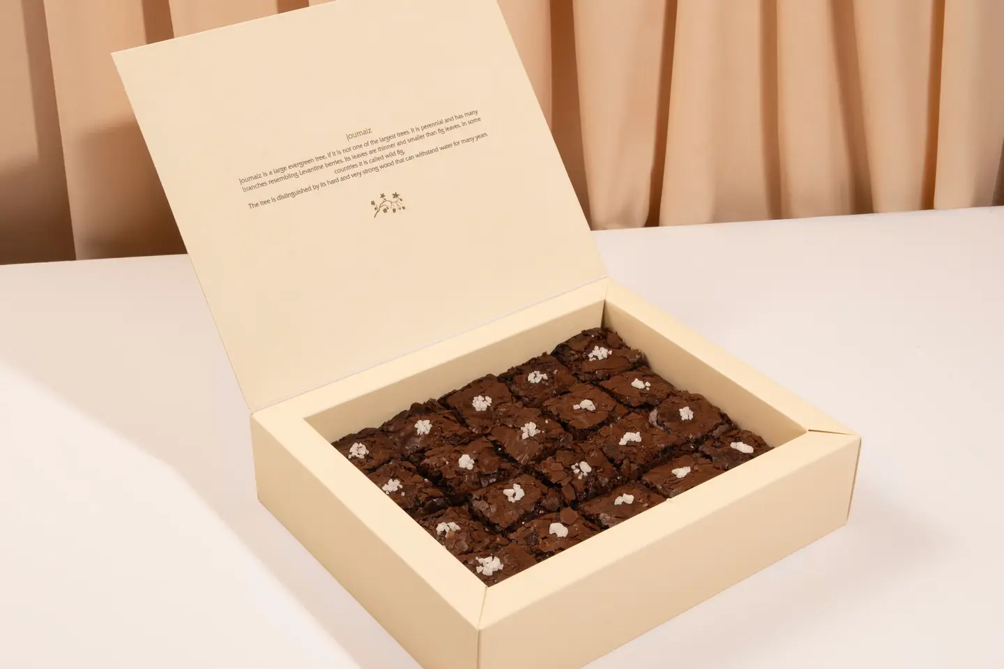 Classic Brownie - 20 Pieces