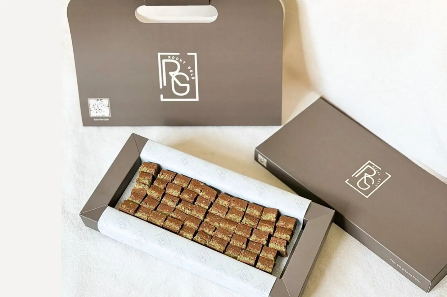 Golden Pistachio - Medium