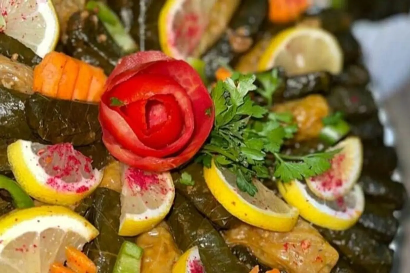 Mixed Grape Leaves And Stuffed Cabbage - 10 Pieces
