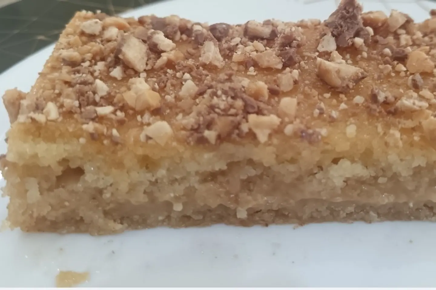 Snickers Basbousa - 250 Grams