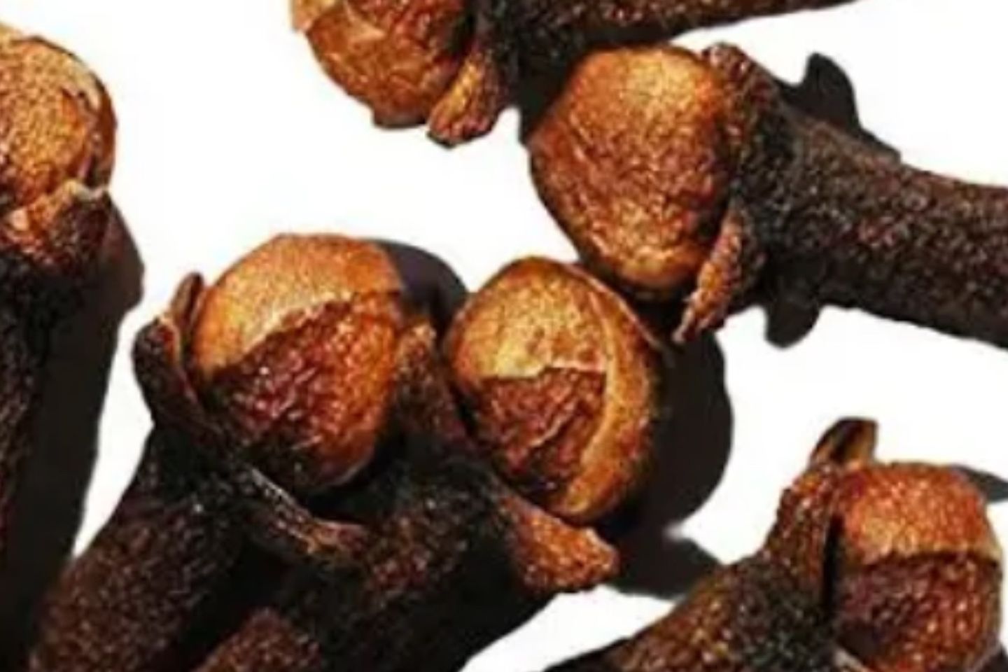 قرنفل حب - نص