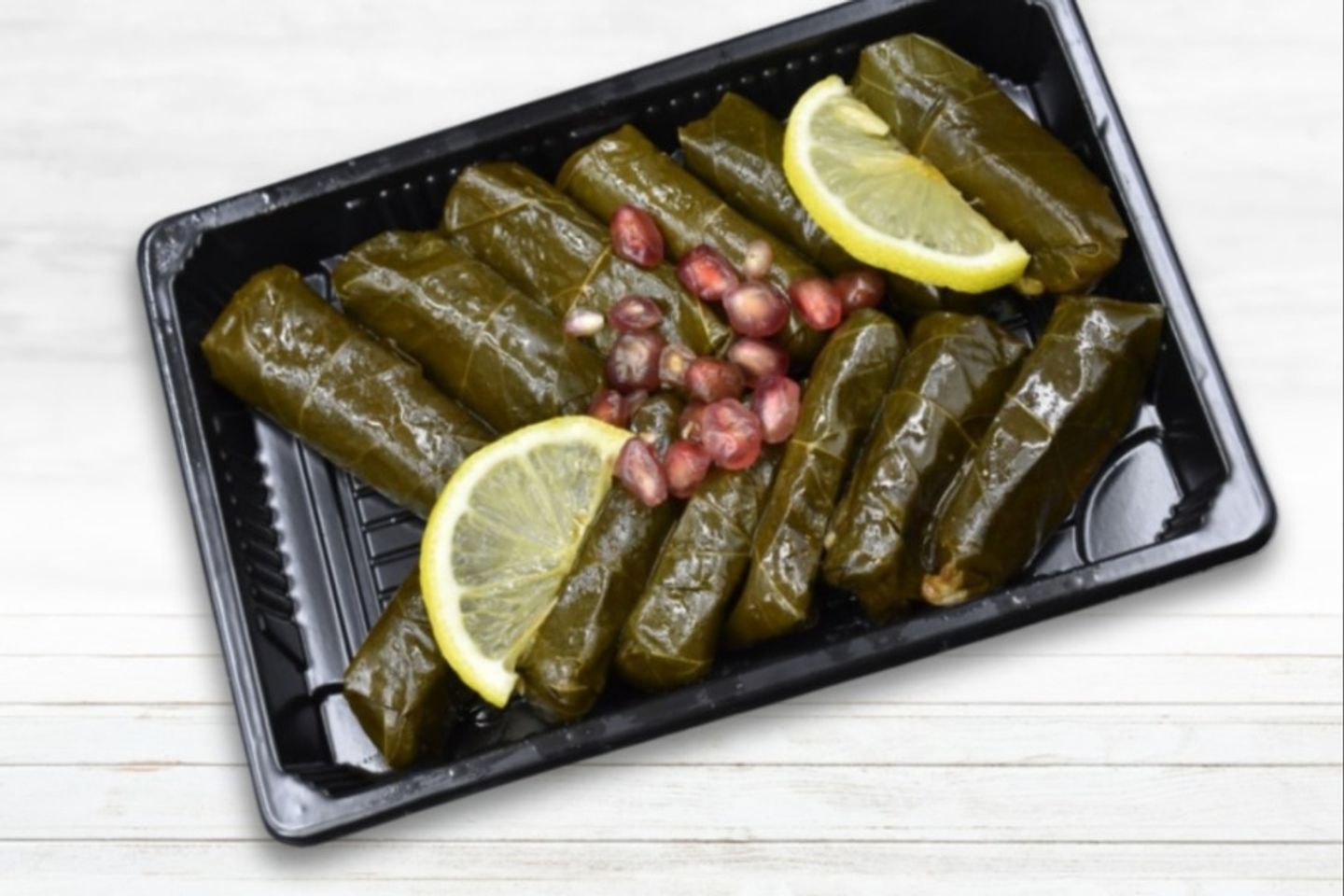 Spicy Vine Leaves Or Pomegranate Molasses Or Beirut With Cinnamon - Large Plate 20 Pieces