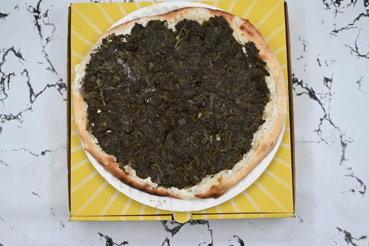 سبانخ جبن - وسط شكل قارب