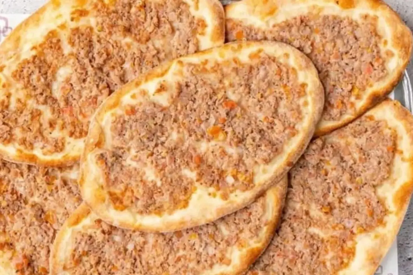 صفيحة شامية بالطماطم - 250 جرام