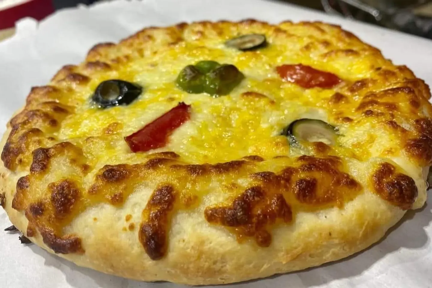 فطيرة بسطرمة كيري - صغير