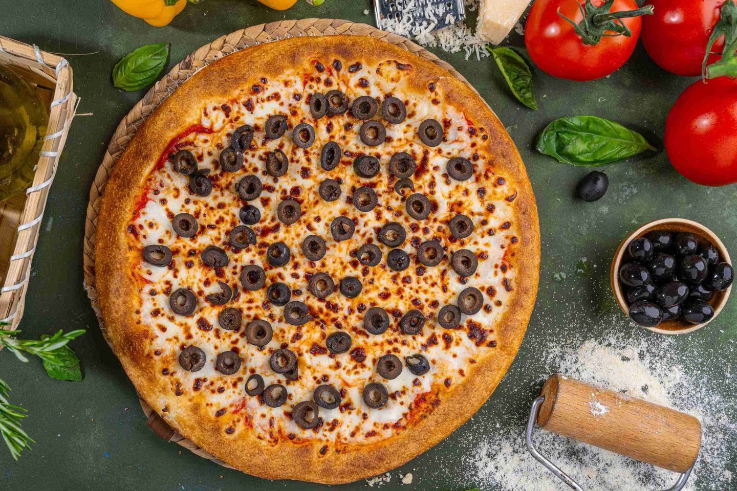 Olive Pizza  - Large