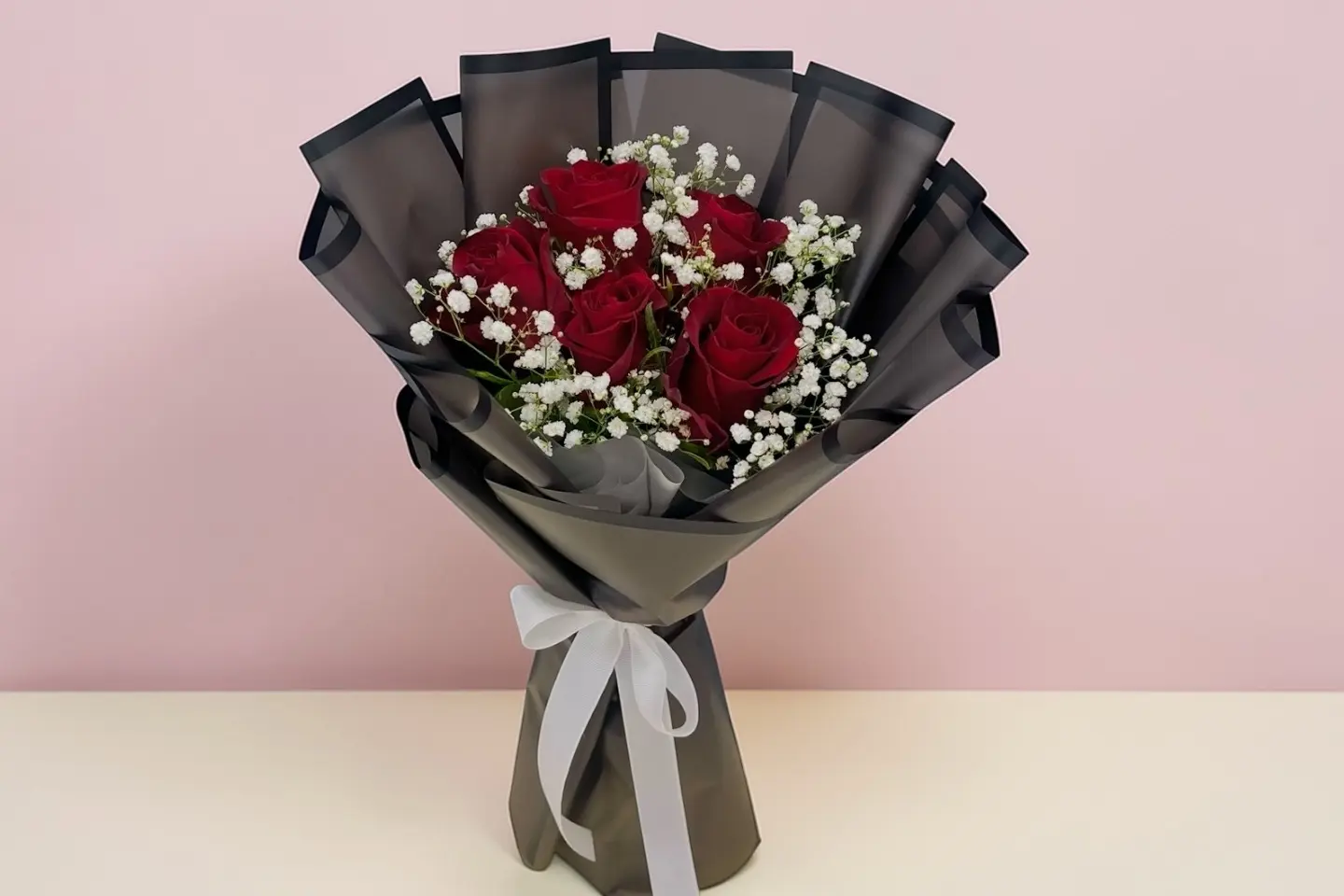 A Nice Bouquet Of Roses - White Rose