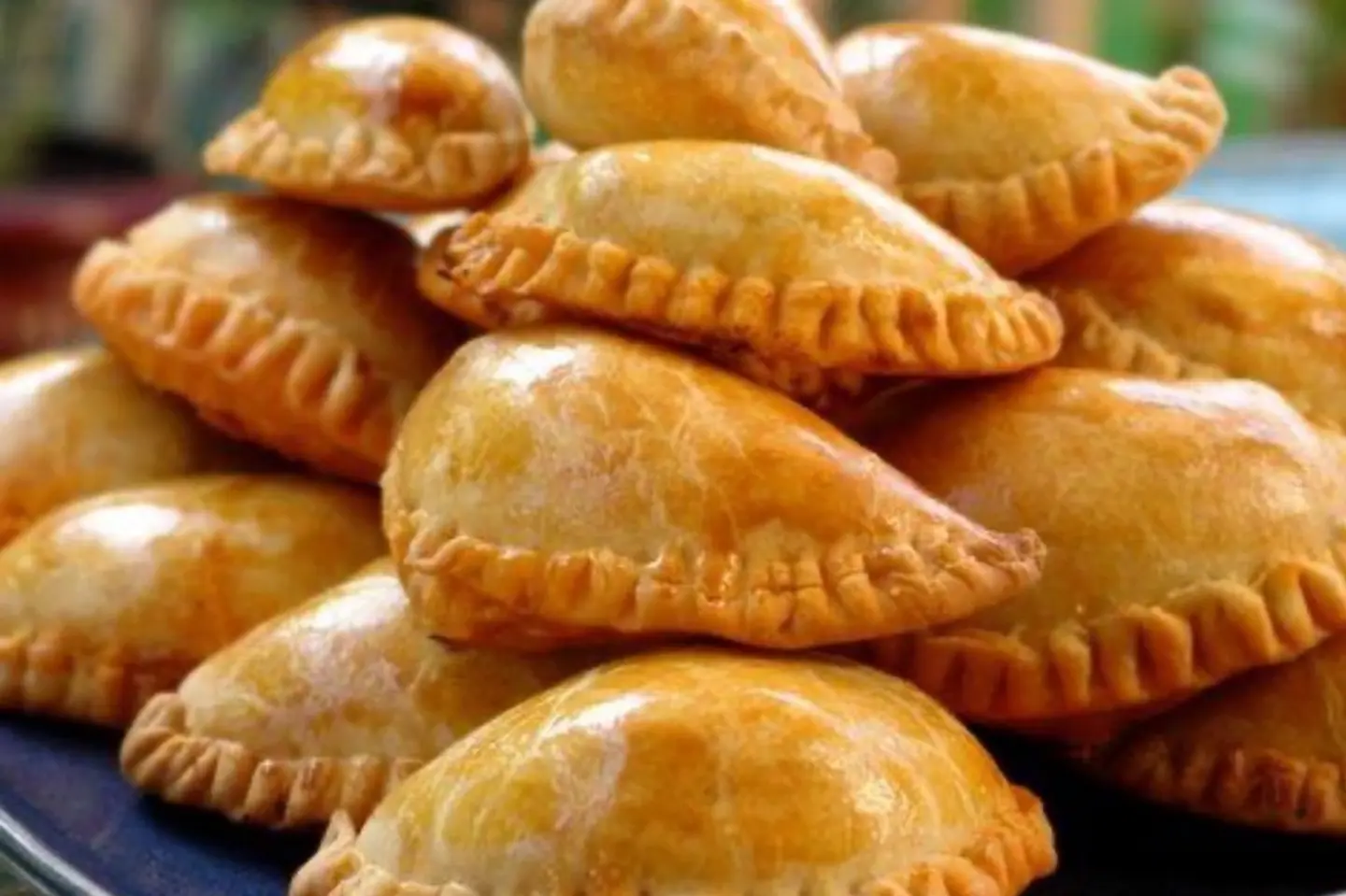 Cream Cheese Sambosa - 10 Pieces
