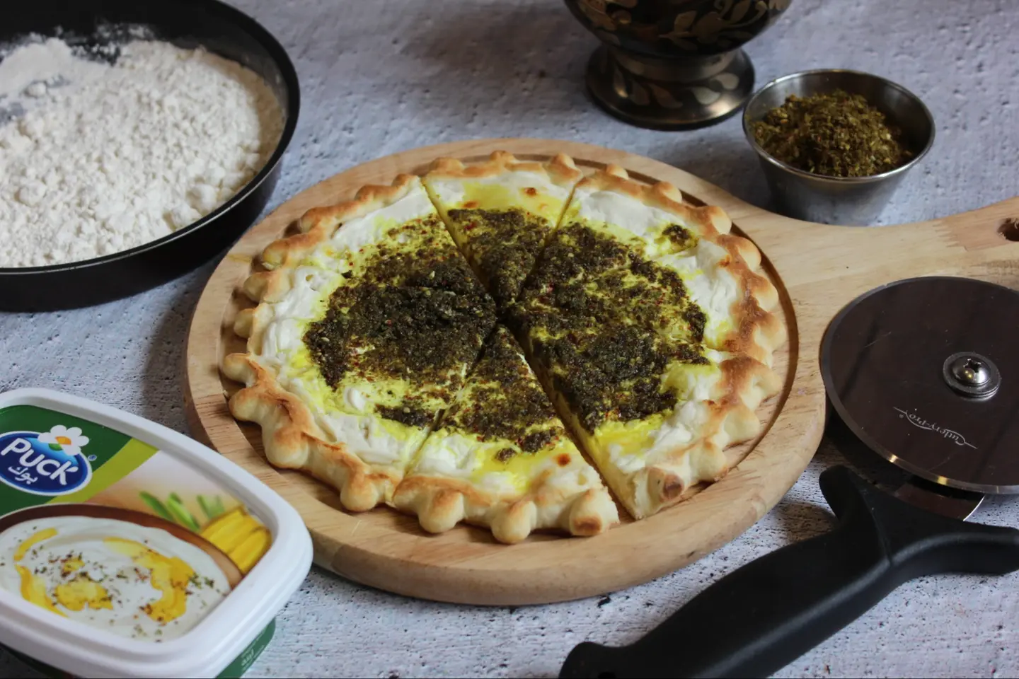 مناقيش - منقوشة محمرة