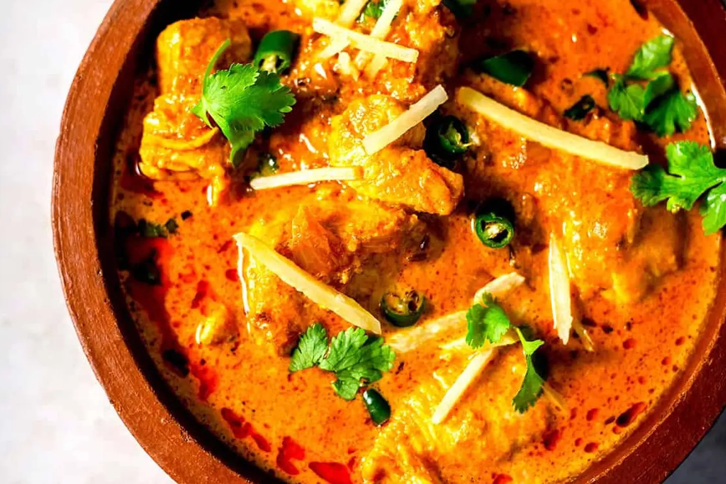 لحم بالطاوه - نص حبة دجاج