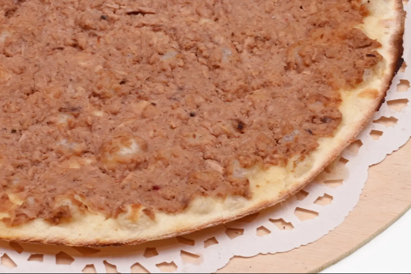 مناقيش سجق دجاج مع جبنة - صغير