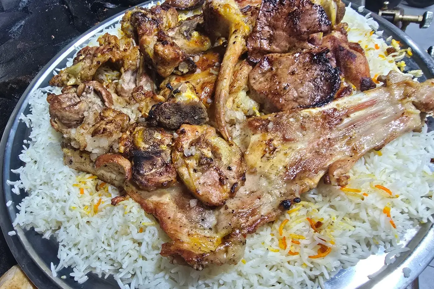 لحم تيس مظبي - ربع تيس مع الرز