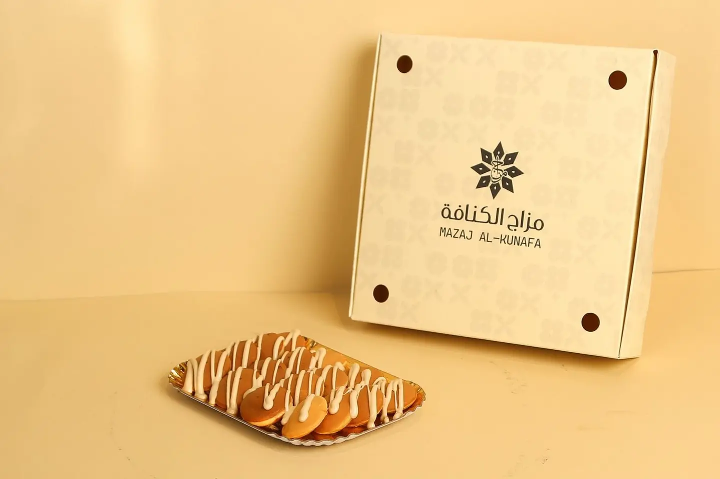 ميني بان كيك كيندر - صغير