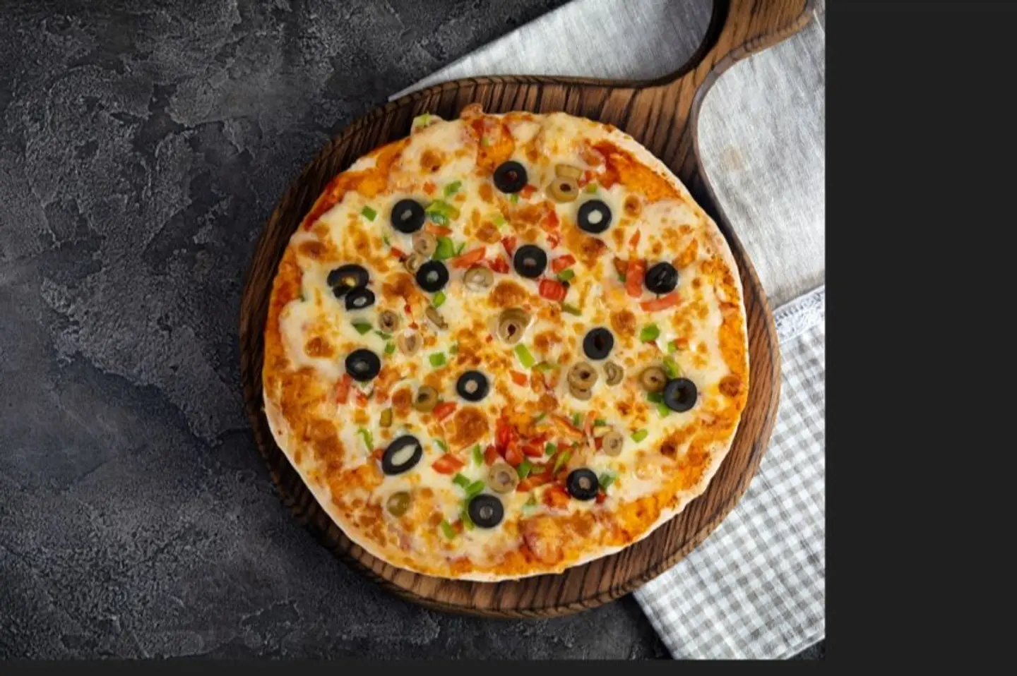 Vegetable Pizza - Large