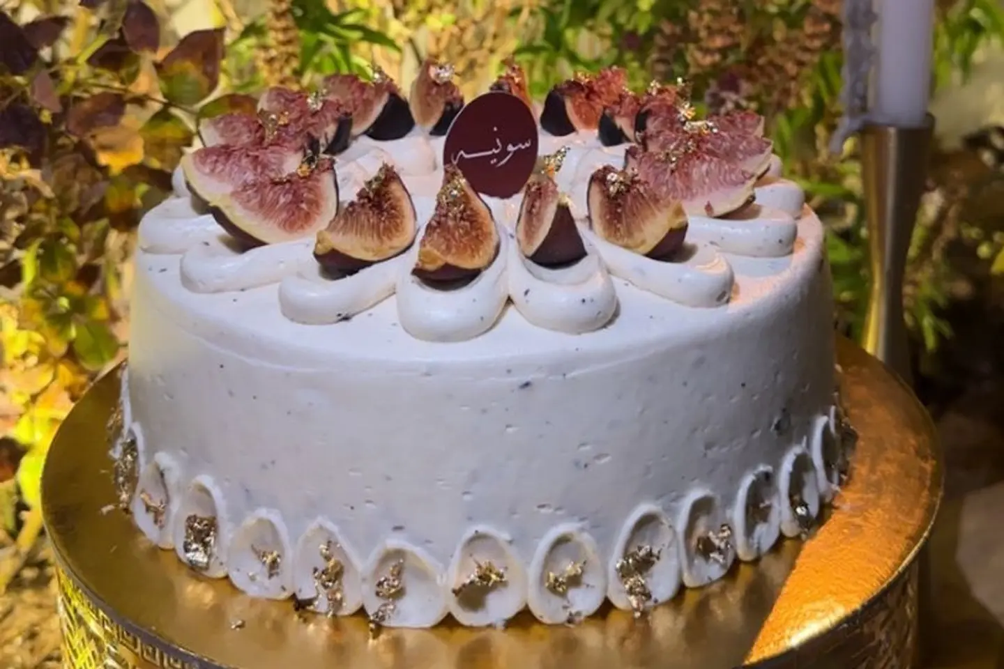 كيكة التين - ٤ آنش مع طباعة عبارة، الرجاء كتابتها بالملاحظات