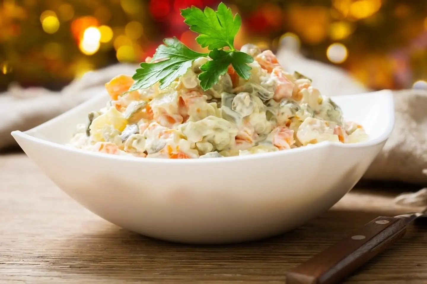 Serfees Raussan Salad - Medium