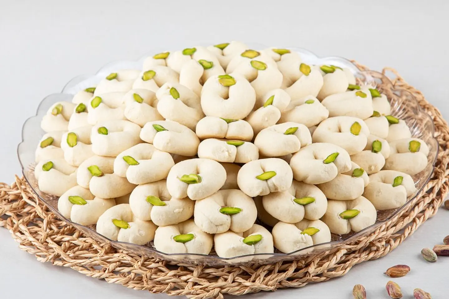 غريبة بالفستق - نصف كيلو