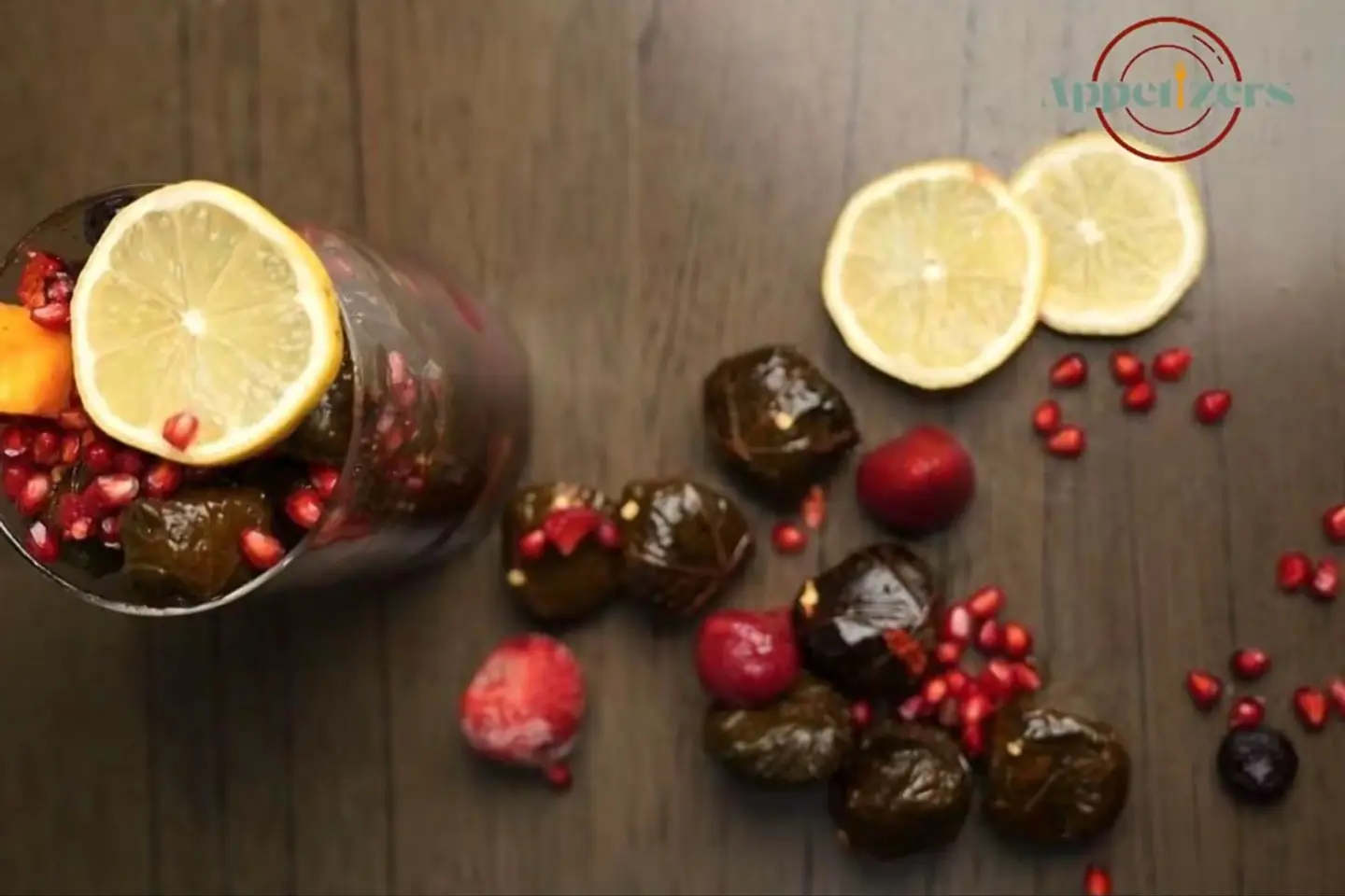 لقيمات ورق عنب إصدار مزهرية زجاجية - مزهرية كبيرة - ٣٠ حبة