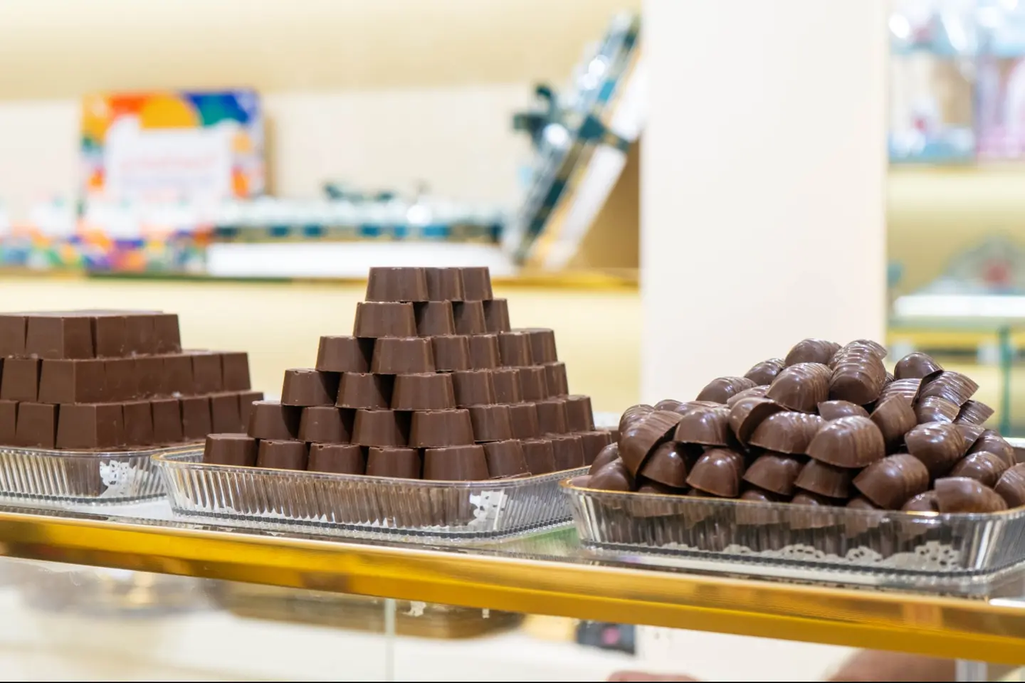 شوكولاتة بلجيكية مختلطة فاخرة مفتوحة - ٥٠٠ جرام