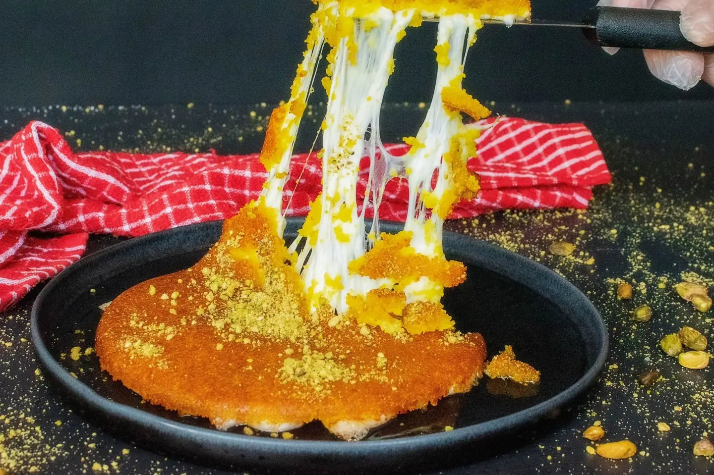 كنافة خشنة بالجبنة - صغير