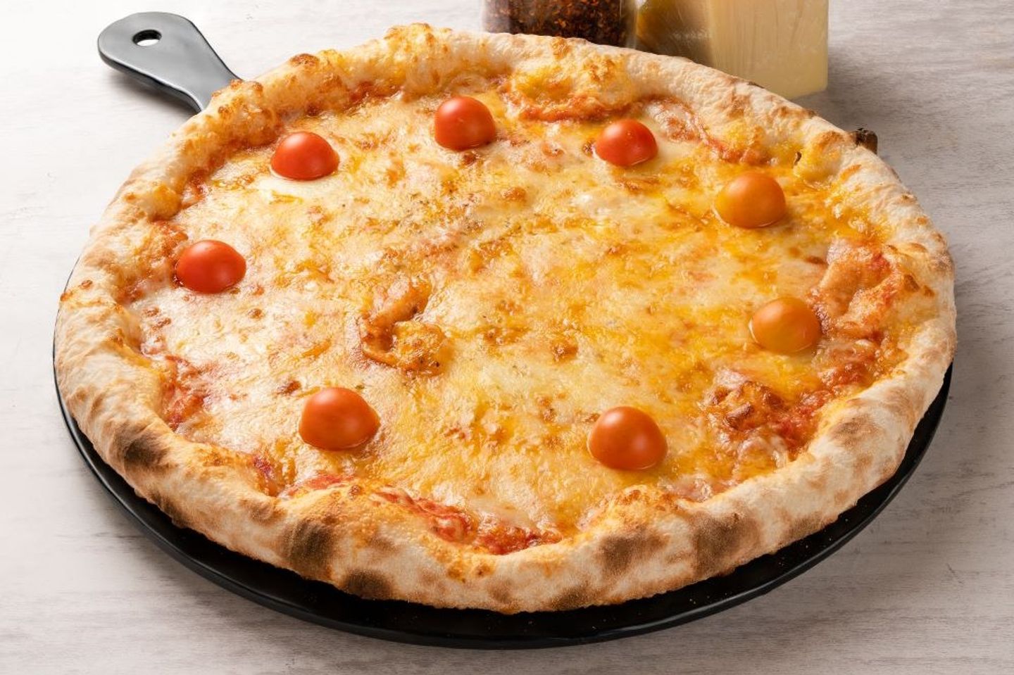 Quatro Formaggi - Medium