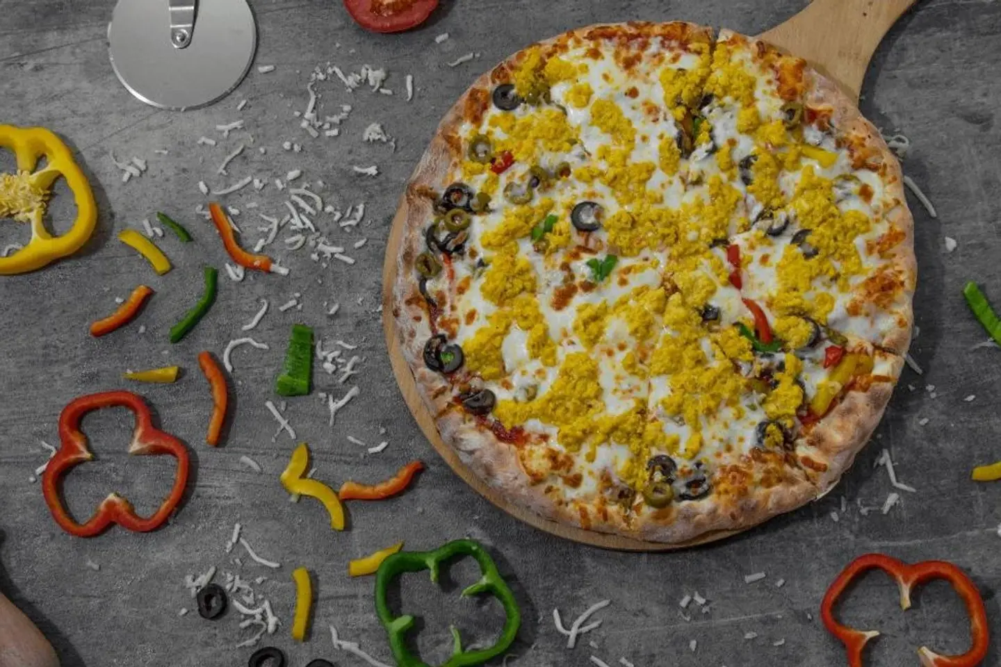Three Cheeses Pizza  - Medium
