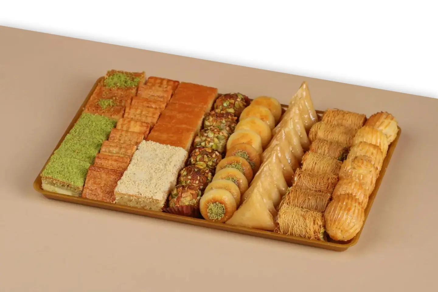 Mixed Qashtiyat Dish - 500 Gram