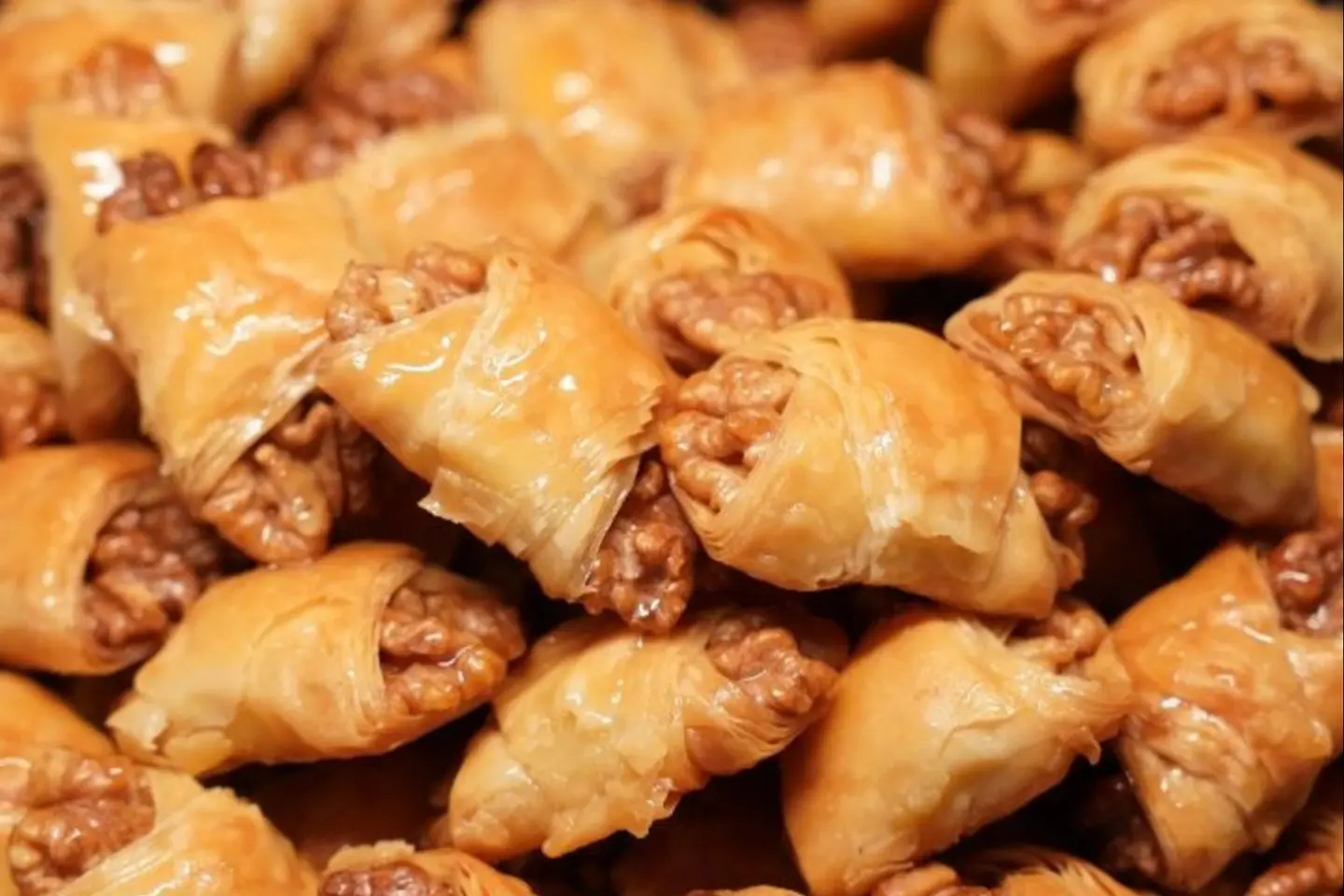 بقلاوة عين الجمل - نصف كيلو