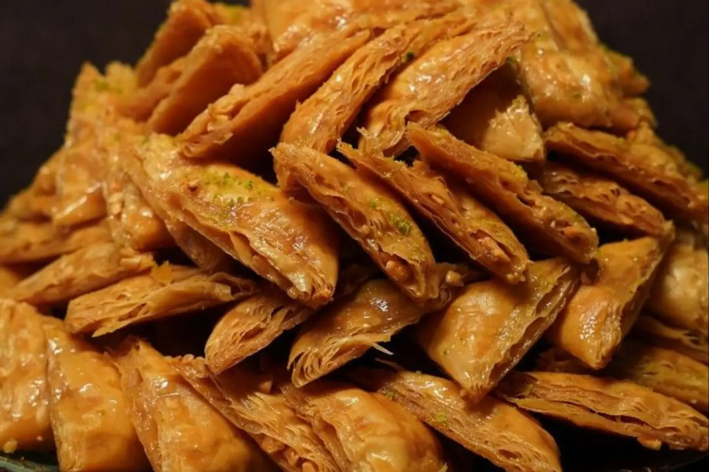 Triangle Baklava With Nutss - Half Kilo