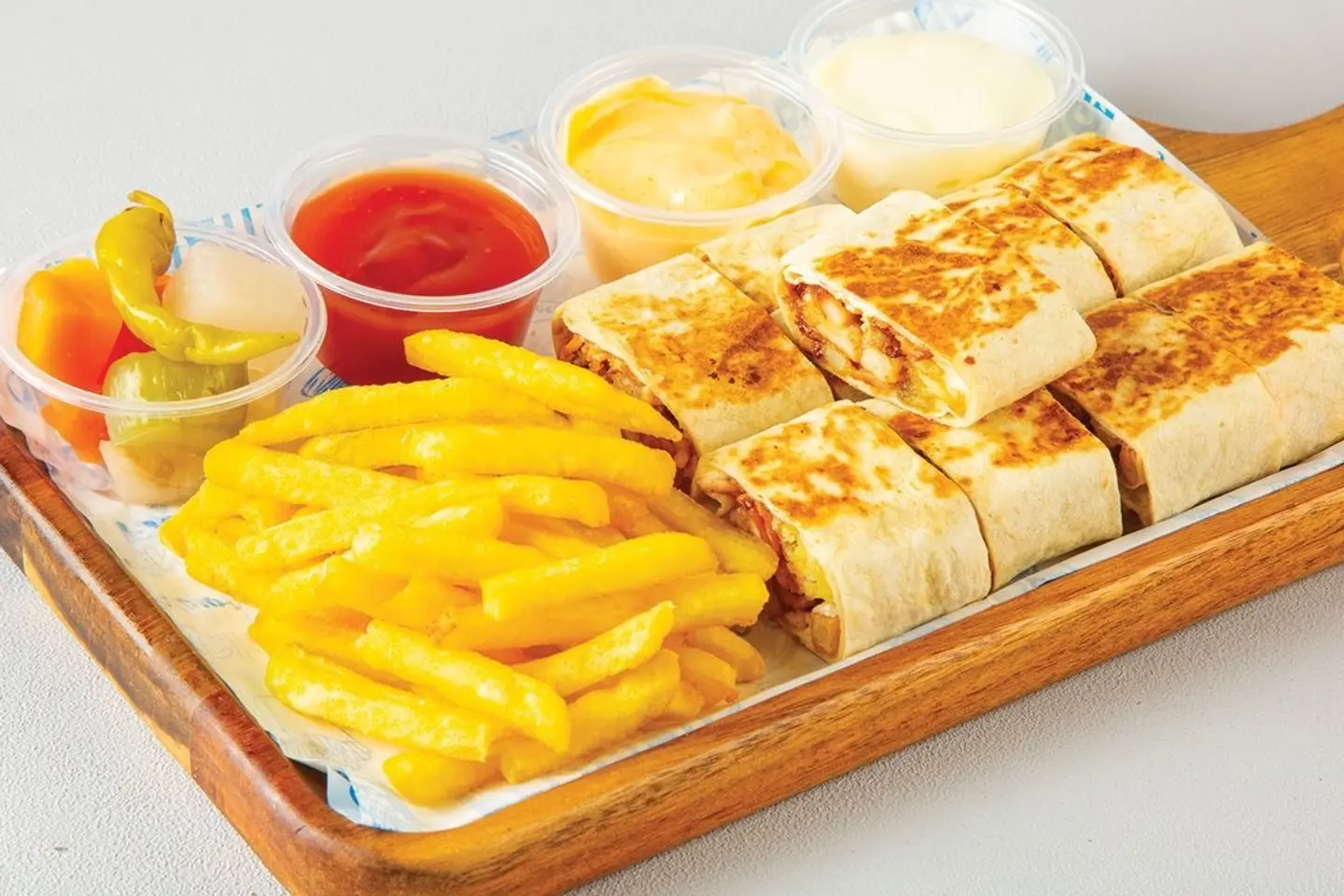 Arabic Plate With Grilled Chicken Strips - Small