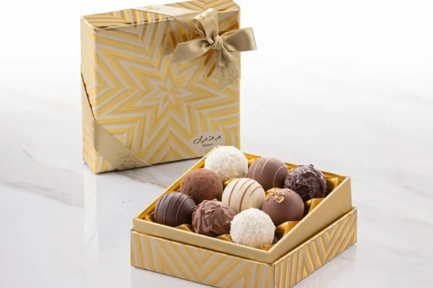 Seren Festive Gold With Truffles Gift Set - Extra Small